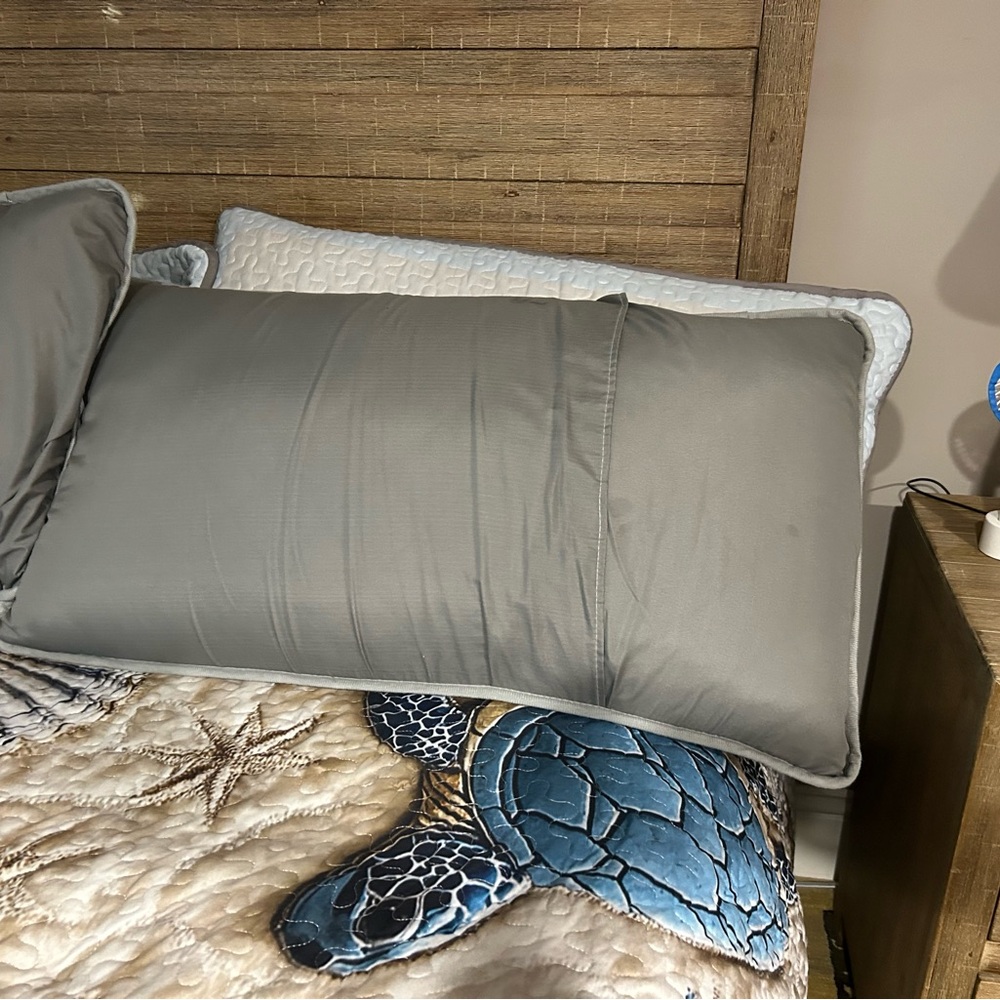 Sea Turtle Quilted Bedspread in Blue and Tan - Picture 11 of 14